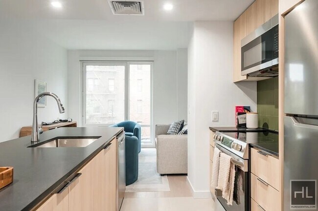 Foto del edificio - 975 Nostrand Ave