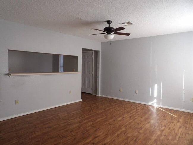 Foto del edificio - 223 Brad St