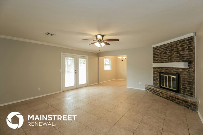 Foto del edificio - 8816 NW 82nd St