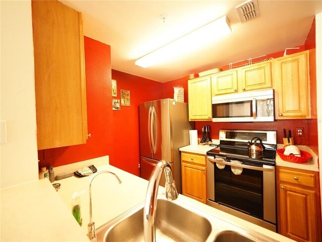 Building Photo - 5655 Bentgrass Dr