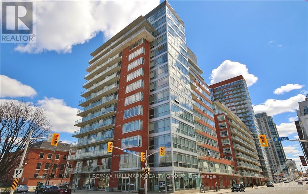 Primary Photo - 180-180 York St