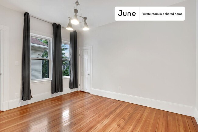 Foto del edificio - Room in Shared 4 bed/2 bath home