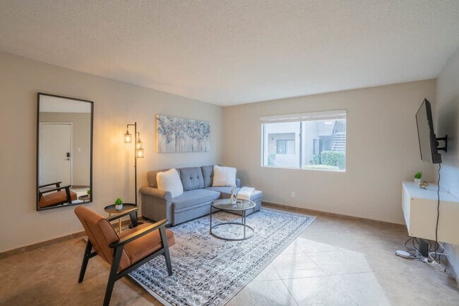 Foto del edificio - 8550 E McDowell Rd
