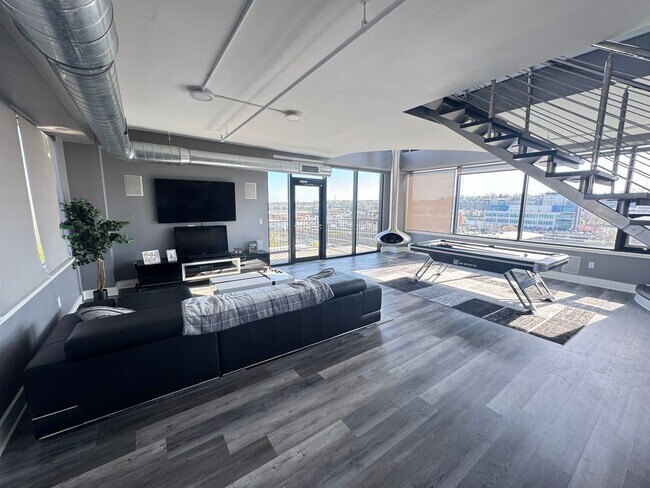 Foto del edificio - Desirable Union Square Corner Penthouse!