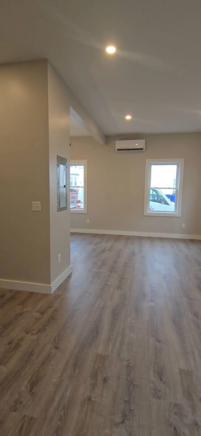 Foto del edificio - 222 Montaup St