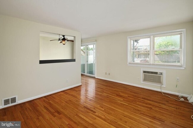 Building Photo - 3400 Ashfield Ln