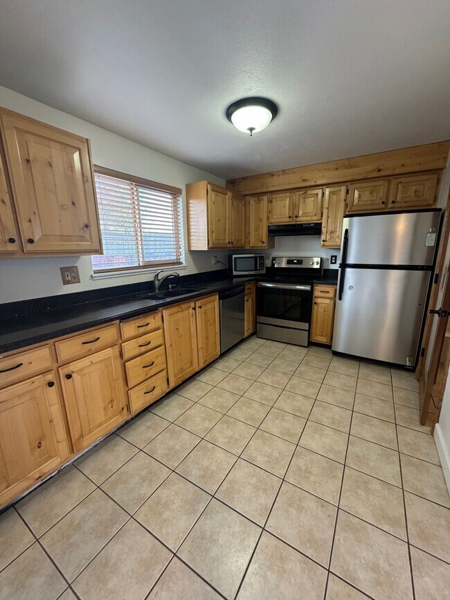 Foto del edificio - Beautiful Taylosville Home for rent!