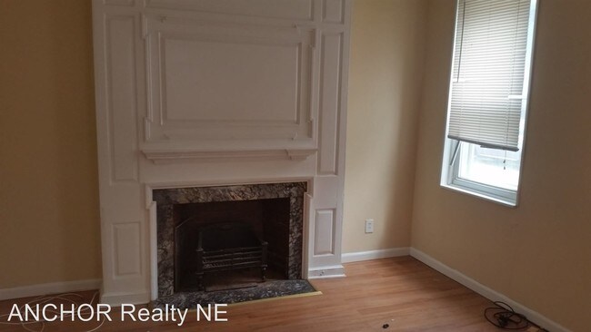 Building Photo - 4 br, 1.5 bath House - 4734 Penn St.