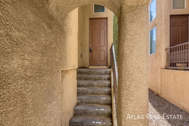 Foto del edificio - 9538 Summer Furnace St