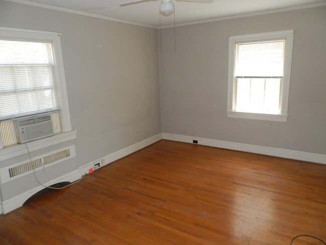 Foto del edificio - 109 Westmoreland Ct