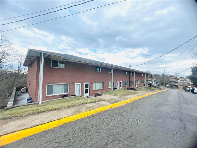 Foto principal - 141 N 20th St