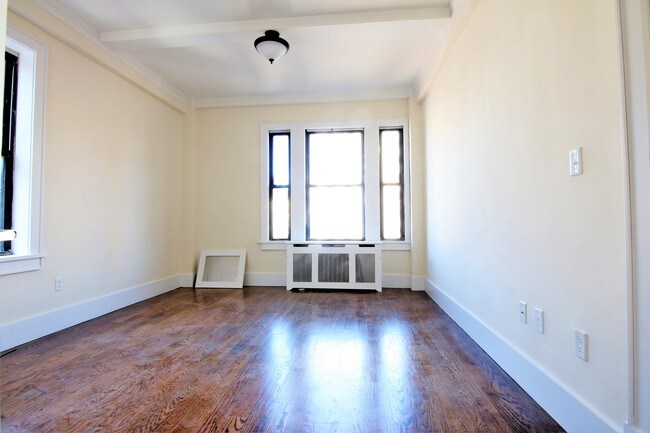 Foto del edificio - 106 W 69th St