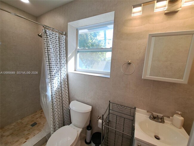 Foto del edificio - 1111 NW 79th Way