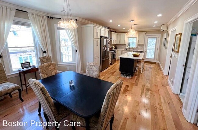 Building Photo - 2 br, 2 bath House - 11 Eliot St #3