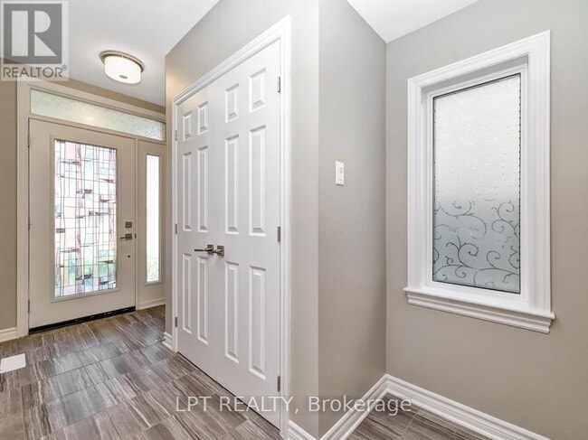 Building Photo - 178 Nepeta Cres