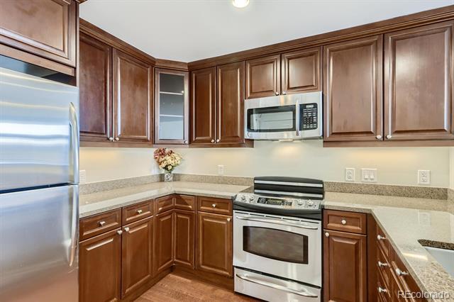 Foto del edificio - 8383 W Alameda Ave