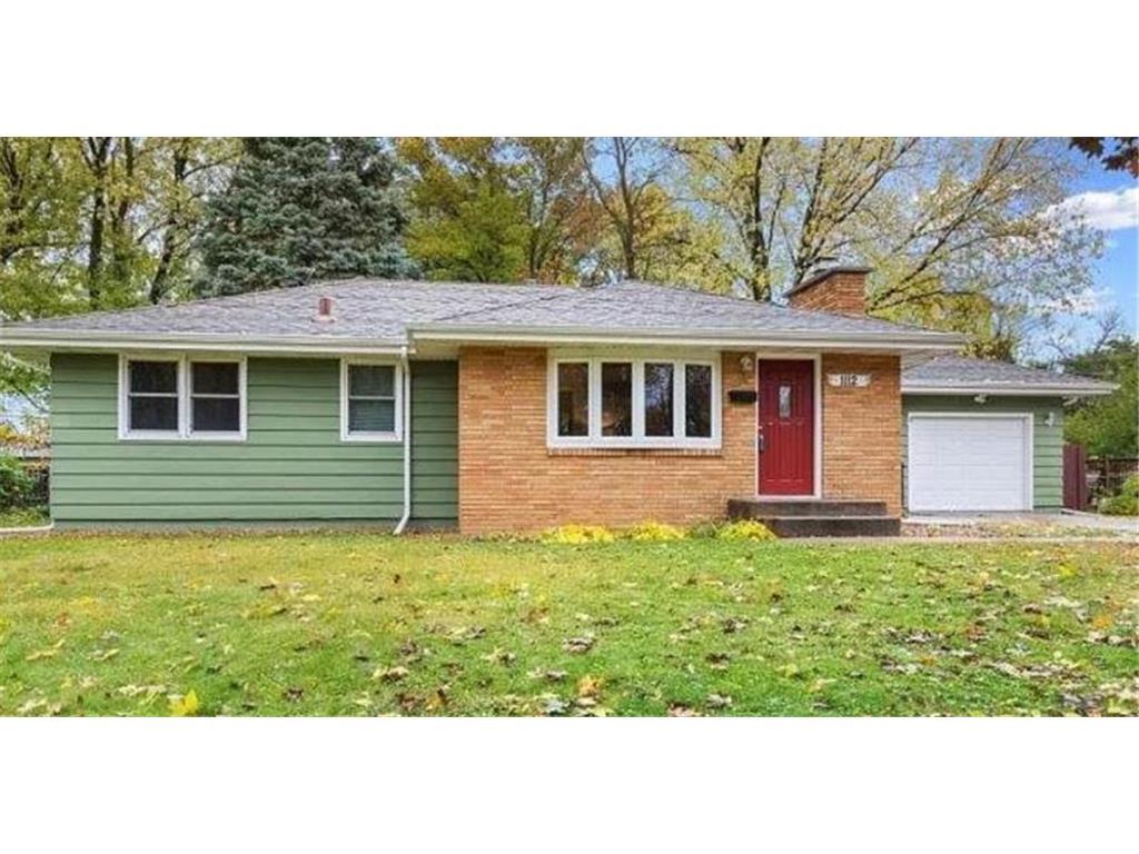 Primary Photo - 1112 Laurel Ave