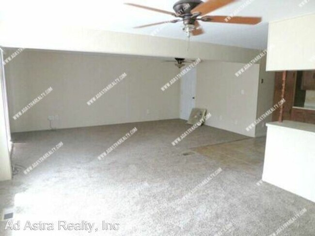 Building Photo - 3 br, 1 bath House - 14924 Fuller Ave