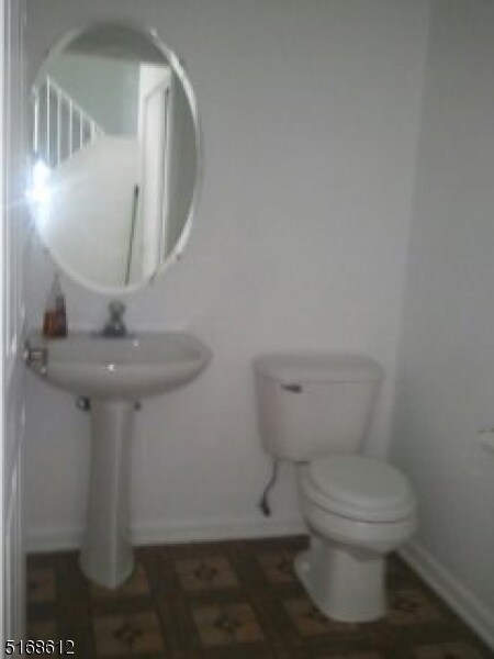 Building Photo - 1101 Worthington Ct