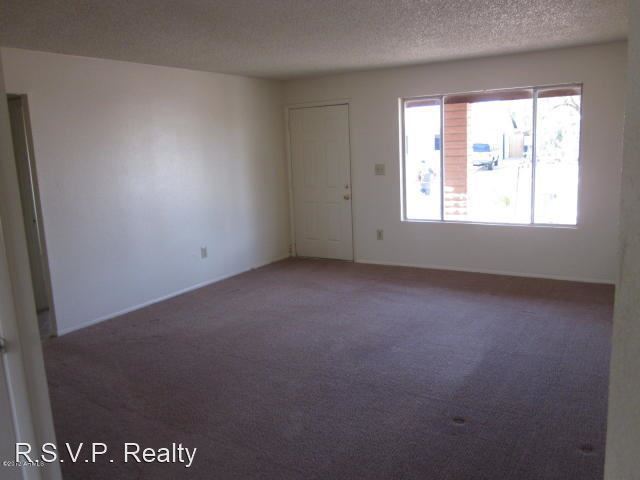 Building Photo - 4 br, 2 bath House - 1933 E Apollo Ave