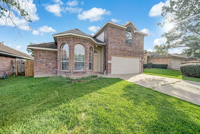 Building Photo - 18439 Sunrise Oaks Ct