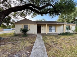 Building Photo - 5631 W Bellfort Ave