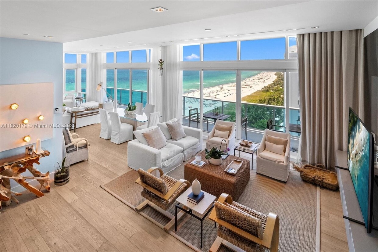 Primary Photo - 102 24th St