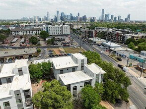 Building Photo - 1702 S Lamar Blvd
