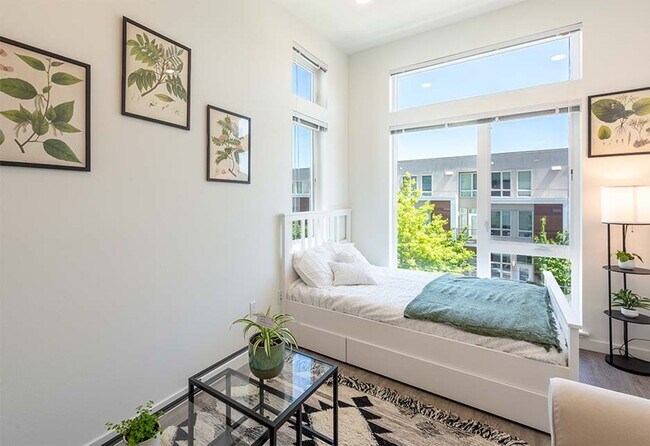 Building Photo - Contemporary Studio Apartments - Modern and Affordable Living