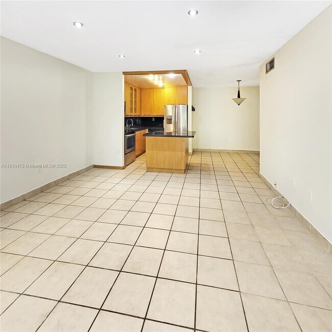 Foto del edificio - 8950 NE 8th Ave
