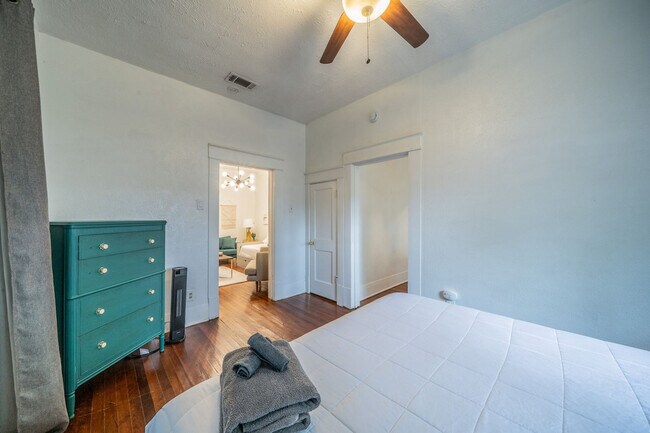 Foto del edificio - 433 Sunset Ave