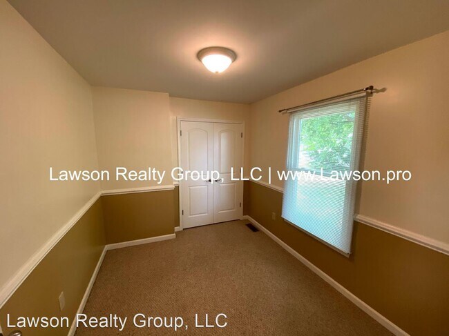 Building Photo - 3 br, 2 bath House - 706 Catawba Dr.