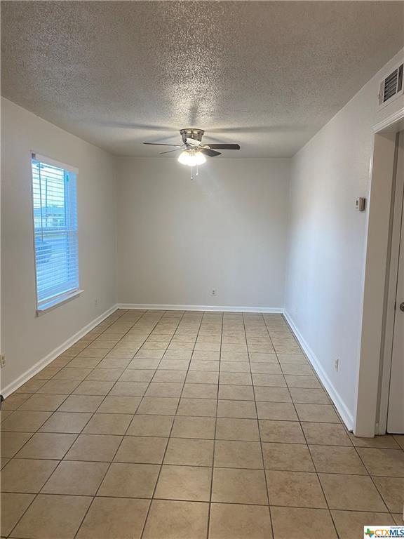 Foto del edificio - 511 N Gilmer St