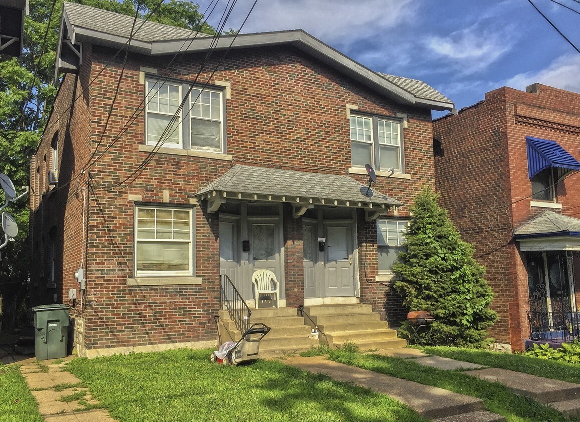Primary Photo - 4318-4324 Randall Pl