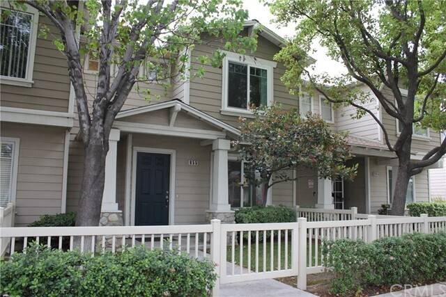 Foto principal - 855 E Broadway