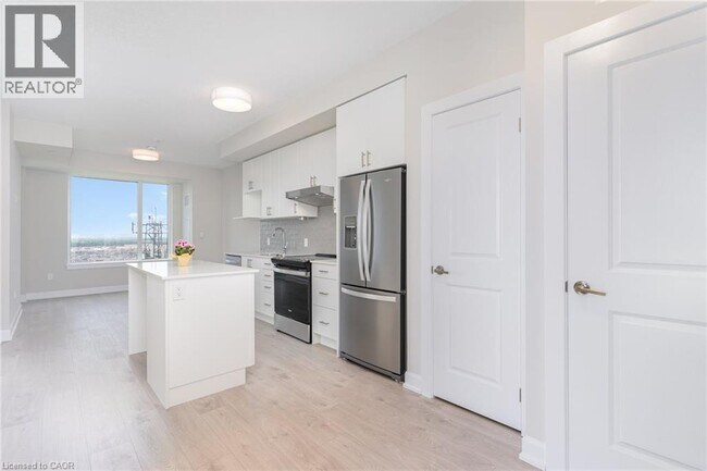 Photo du bâtiment - 3220 William Coltson Ave