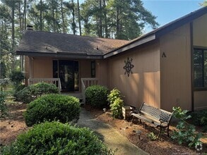 Building Photo - 6743 Irongate Dr