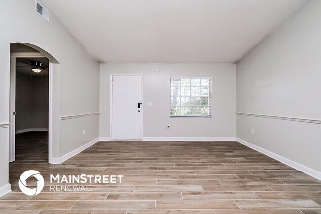 Foto del edificio - 5451 Moongate Rd