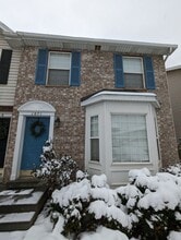 Building Photo - 1071 S 810 E