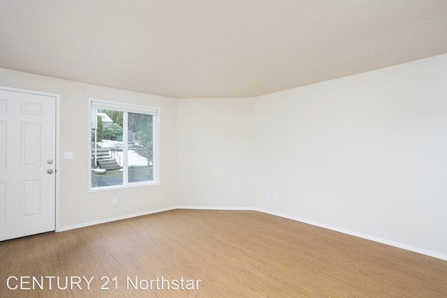 Building Photo - 2 br, 1.5 bath House - 5125 SW 62nd Avenue
