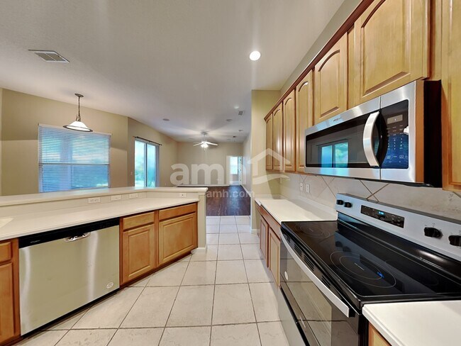 Foto del edificio - 725 Gulf Land Dr