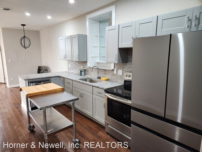 Foto del edificio - 2 br, 1 bath House - 2600 W. Main Street (...
