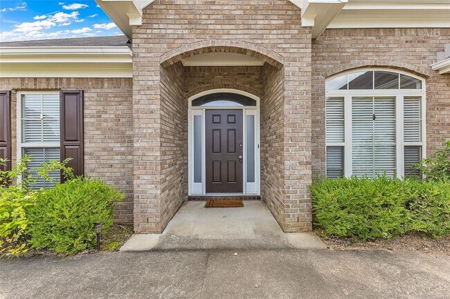 Foto del edificio - 8772 Will Newton Dr