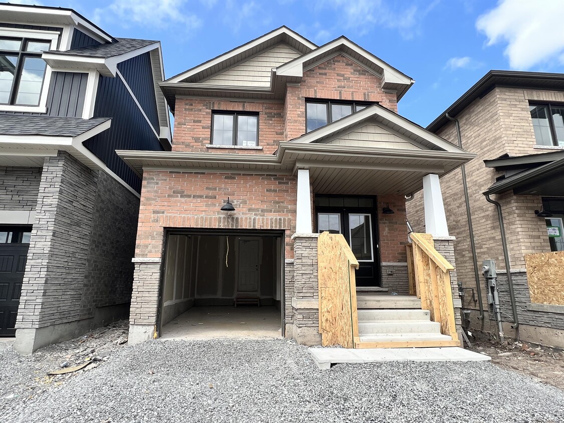 Primary Photo - 43 Keelson St