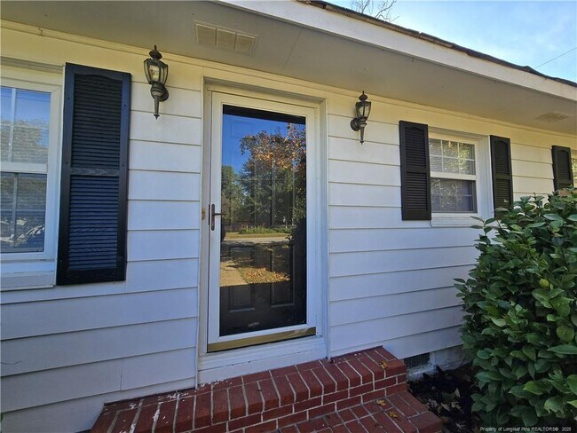 Building Photo - 6505 Elkins Dr