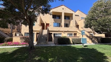 Building Photo - 3939 Nobel Dr