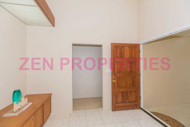 Building Photo - furnished 3 bdrm / 2 bath home for rent