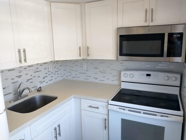 Foto del edificio - 17031 NE 21st Ave