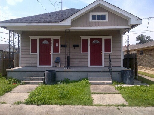 Primary Photo - 2400-02 New Orleans St