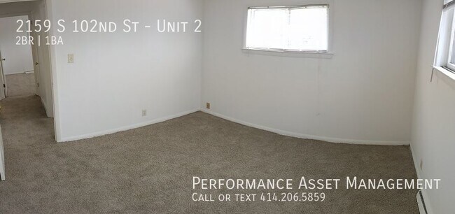 Foto del edificio - **Cozy 2BED/1BATH West Allis Apartment
